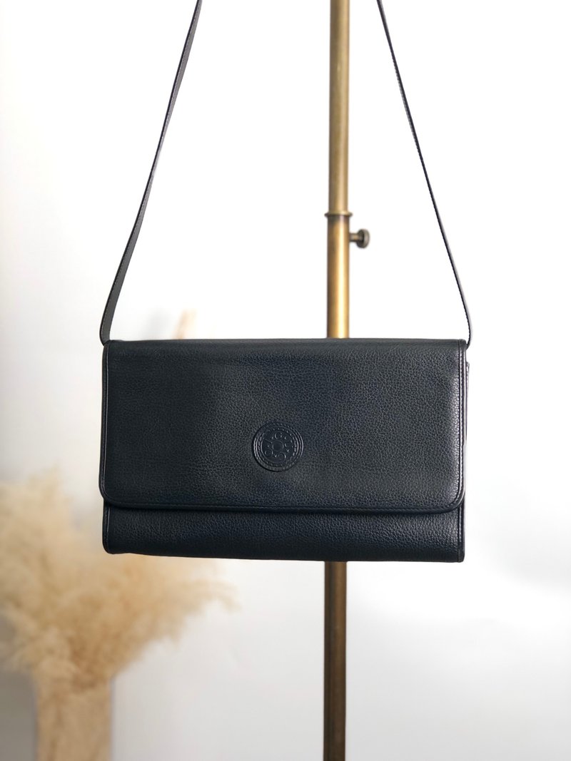 【 日本直送　名牌中古包 】GUCCI グッチ ショルダーバッグ ブラック ラウンドロゴ レザー 004.115.0289 vintage x5y2fj - 側背包/斜背包 - 真皮 黑色