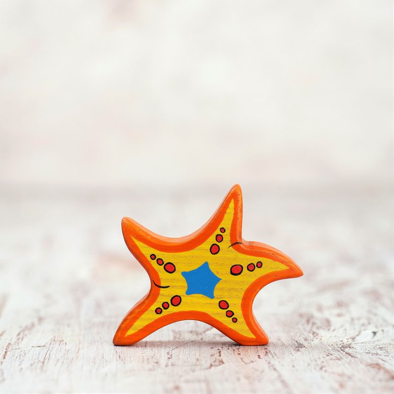 Wooden Starfish figurine Finger fish figure Sea star - ของเล่นเด็ก - วัสดุอีโค สีเหลือง