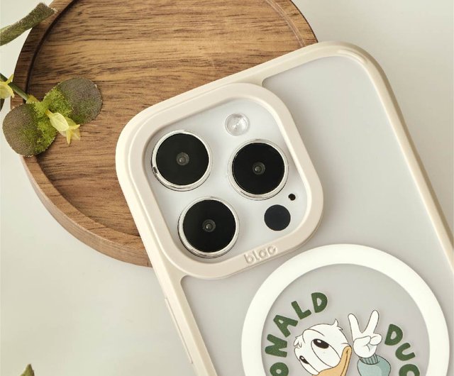 iPhone　スマホケース　MagSafe 対応　ドナルドダック Disney Life-ドナルドダックとデイジーのステッカー風 黄ばみ防止 耐