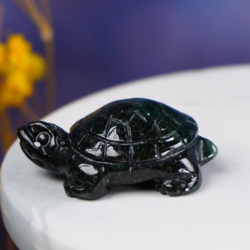 翡翠 亀 置物 幸運・長寿】老花緑翡翠亀の置物 |天然ビルマ翡翠 A グレード