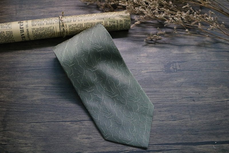 草綠色暗紋真絲領帶/型男商務necktie - 領帶/領帶夾 - 絲．絹 綠色