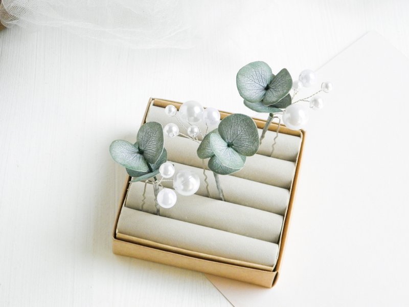 Wedding headpiece Floral hair pins Eucalyptus pearl hair pins Bridal hair piece - Hair Accessories - Plants & Flowers Green