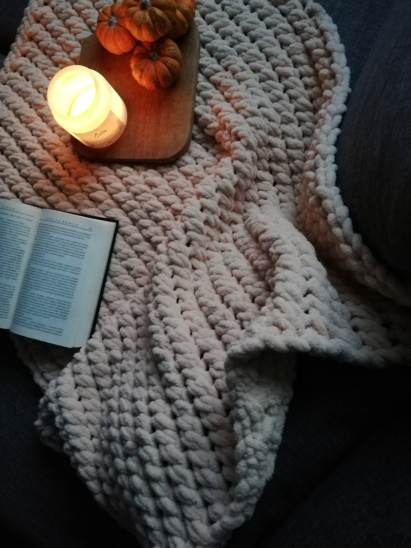 Cozy for sofa bed blanket Super giant knit throw Heavy soft wrap bedding - ผ้าห่ม - เส้นใยสังเคราะห์ สีกากี
