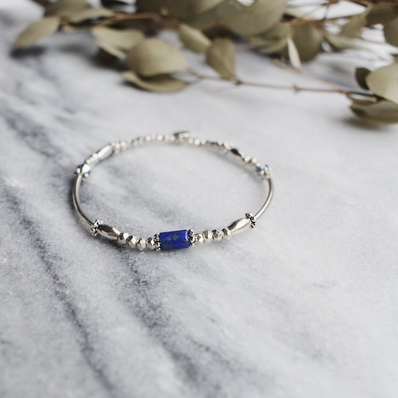 [Sterling Silver] - Guardian of lapis lazuli (sterling silver bracelet / stretch bracelet / waterproof bracelet / Austrian crystal / lapis lazuli) - Bracelets - Other Metals 