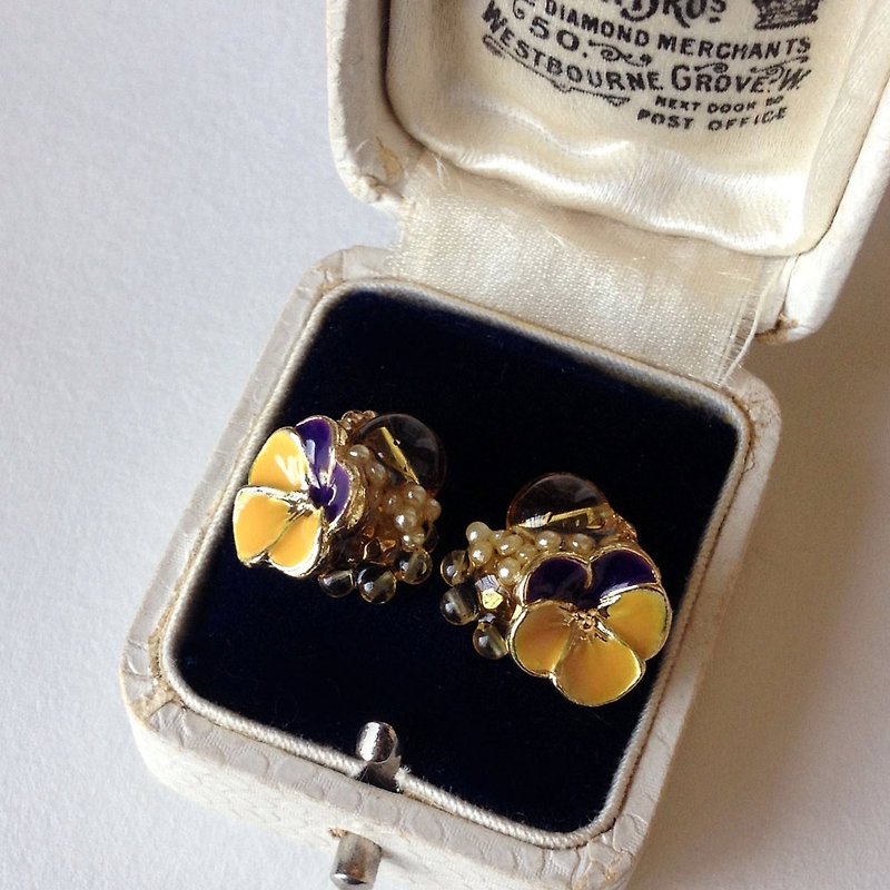 14 kgf viola × citrine Bijou earrings ear ear / ear - Earrings & Clip-ons - Gemstone Yellow