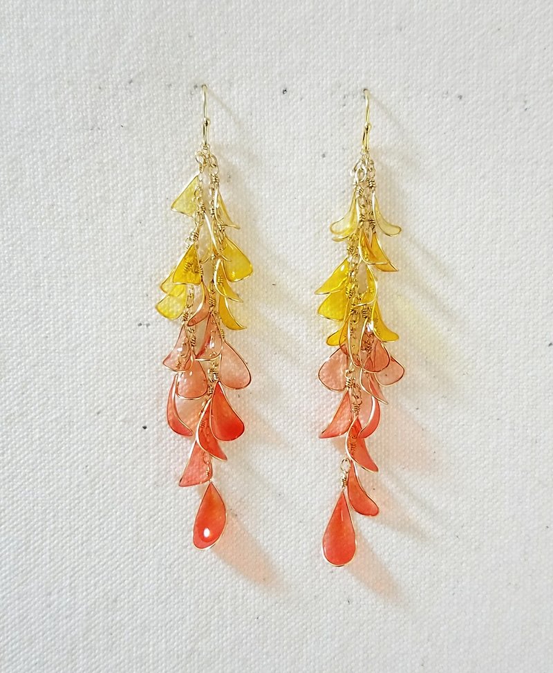 orange gradation fringe pierced or clip-on earrings - Earrings & Clip-ons - Resin Orange