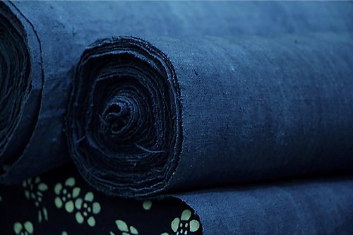 花澤 天然藍染手工編織全棉布料 - 靛藍染料手工染色 - 手工編織棉桌布