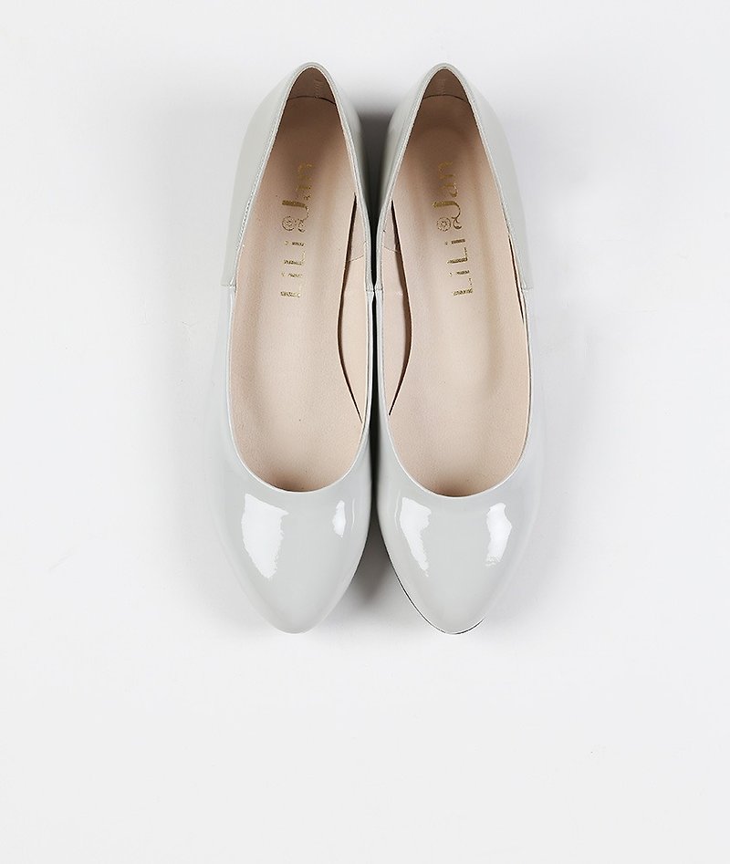 [Elegant in the rain] Mirror waterproof ladies shoes - mirror light gray - รองเท้ากันฝน - วัสดุกันนำ้ สีเทา