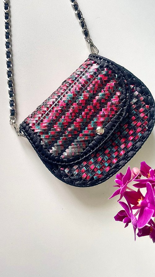 N.Shu_handmade Clutch bag exclusive,Bagberry, Bag handbag, Bag handmade, frame handbag