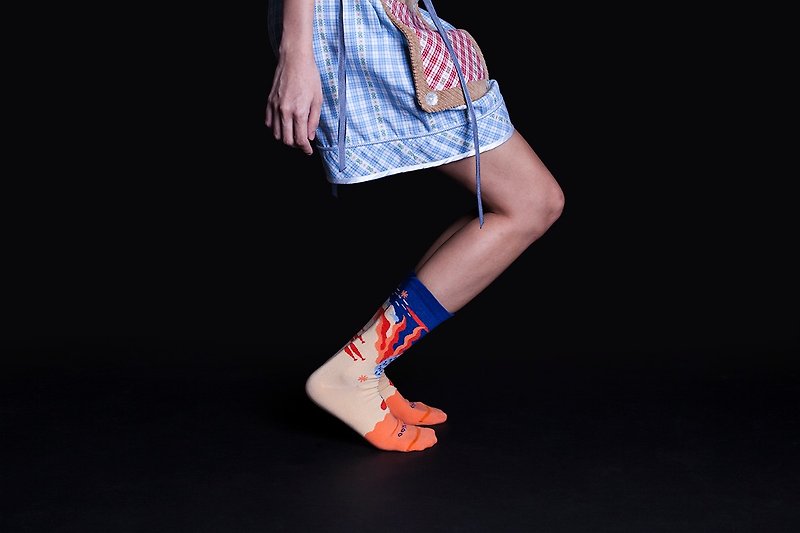 Dear, Buncho: Laut Underwater World Orange  Crew Socks - ถุงเท้า - ผ้าฝ้าย/ผ้าลินิน สีส้ม