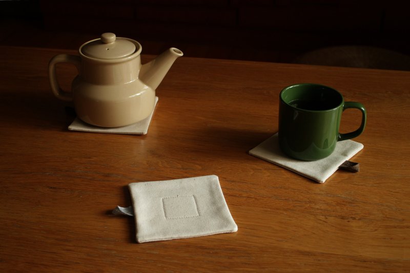 方塊杯墊 / 胚 - 杯墊 - 棉．麻 白色