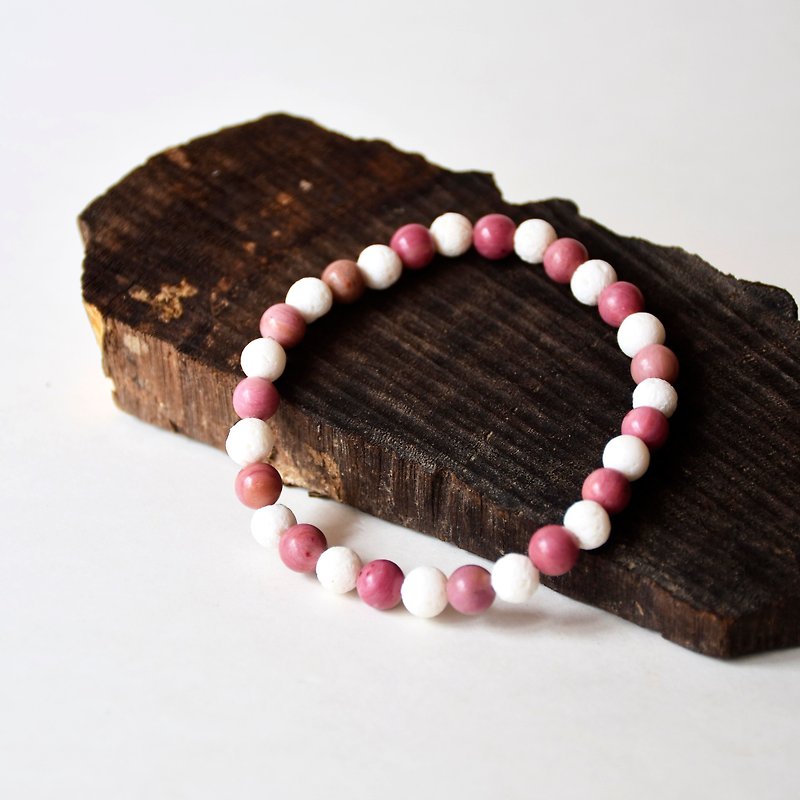 Handmade natural white coral with peach blossom jade bracelet // Personalized bracelet - Bracelets - Other Materials Multicolor