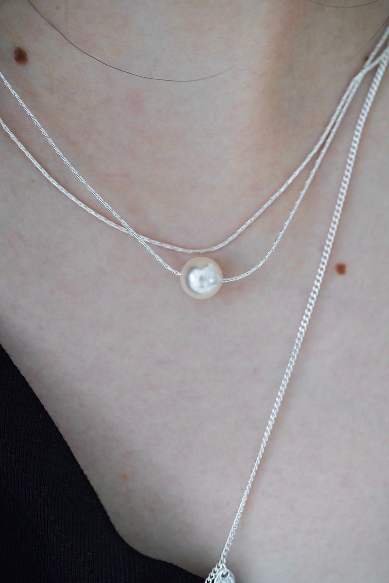 Silky Pearl Necklace - สร้อยคอ - เงินแท้ สีเงิน