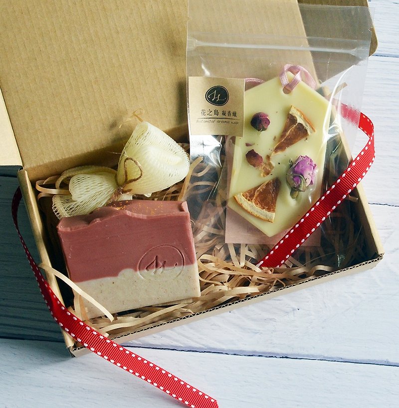One-phase gift box - cold soapy wax combination, cleansing bath soap, New Year Valentine's Day gift - Fragrances - Plants & Flowers Red