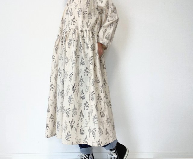 Little flower long sleeve raglan dress cotton ecru - Shop loosey