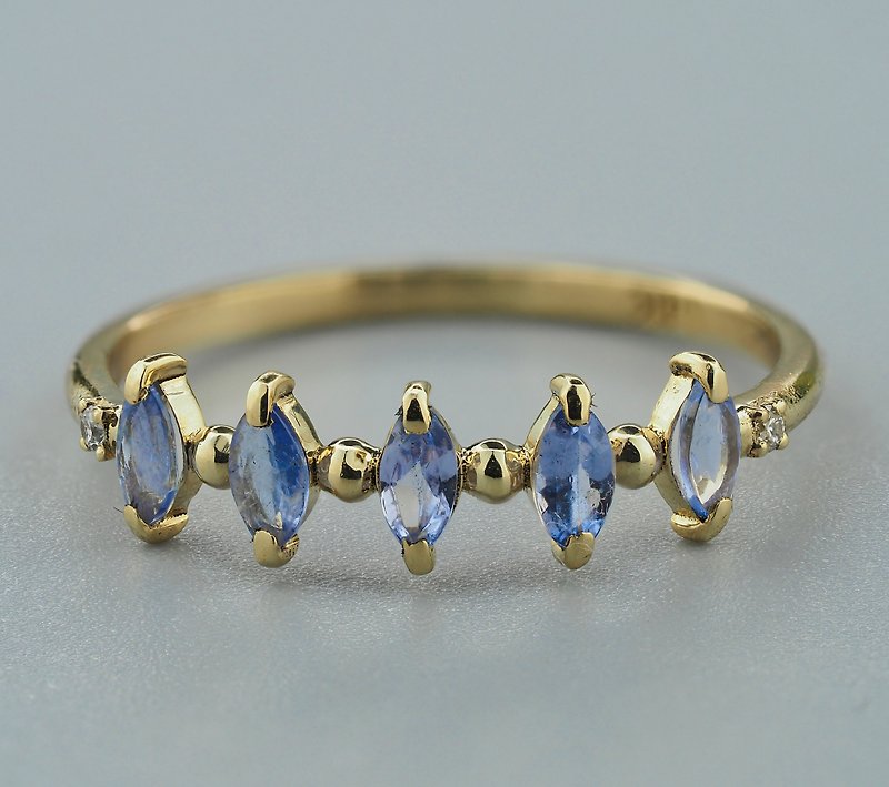 Half Eternity ring with marquise tanzanite and diamonds - แหวนทั่วไป - เครื่องประดับ สีทอง