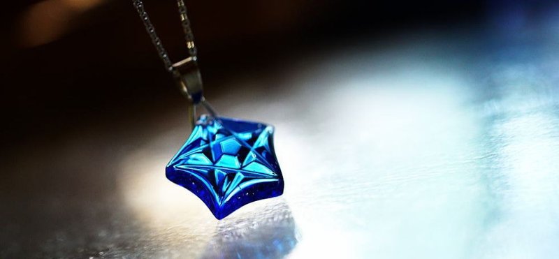 【受注制作】 Facet blue star - 項鍊 - 玻璃 藍色