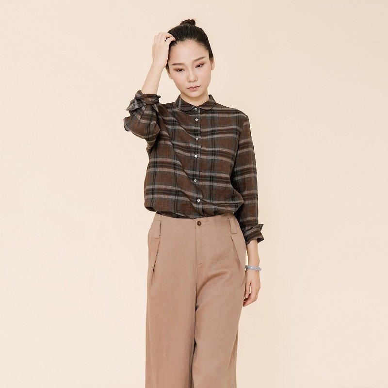 BUFU plaid linen shirt for women SH170607 - เสื้อเชิ้ตผู้หญิง - ผ้าฝ้าย/ผ้าลินิน สีนำ้ตาล