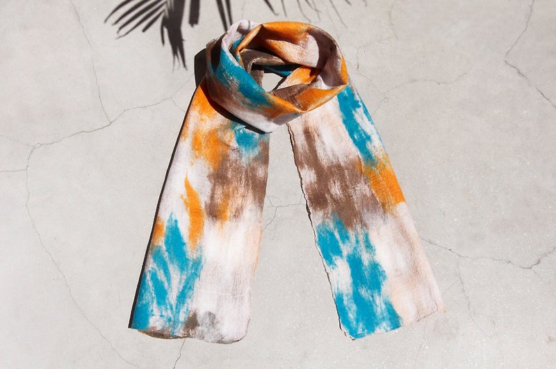 ขนแกะ ผ้าพันคอ หลากหลายสี - Mother's Day gift a limited edition hand-felted wool scarf / scarves wet mat / watercolor artistic scarves / wool scarves gradient sense - blue sky and sunset