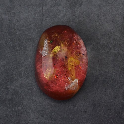 Pavo Jewelry & Art 【5%營收支持性別平權】藝術寶石皂 一月誕生石 共生系列-石榴石