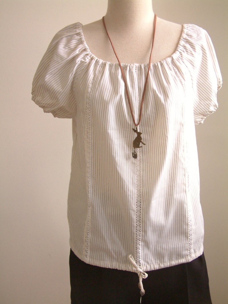 Puff sleeve top with lace (stripes) - Women's Tops - Cotton & Hemp White
