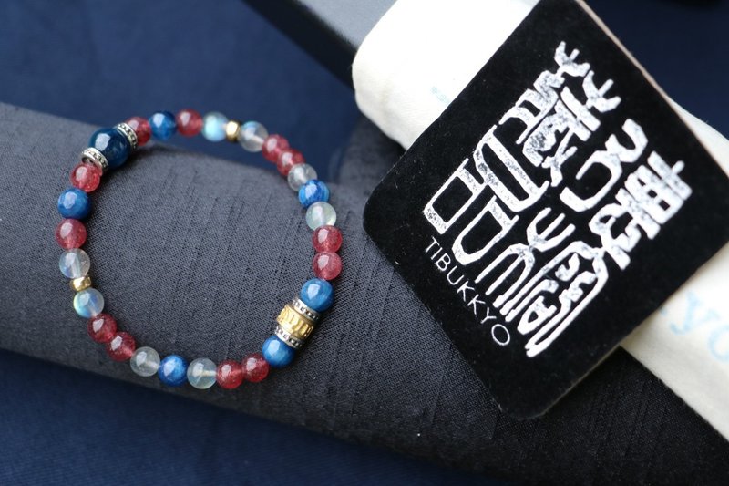 藍晶石 月光石 草莓晶 多寶手鍊 水晶手鍊 串珠設計 客製化飾品 - 手鍊/手環 - 水晶 