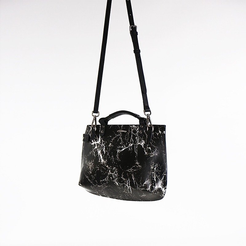 [HANDOS] Clara marbled leather portable shoulder bag - กระเป๋าแมสเซนเจอร์ - หนังแท้ 