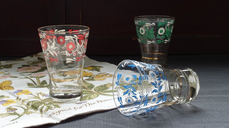 傘狀酒杯-帶葉花環 (舊物/老件/花紋/金邊/裝飾/玻璃) - 杯子 - 玻璃 多色
