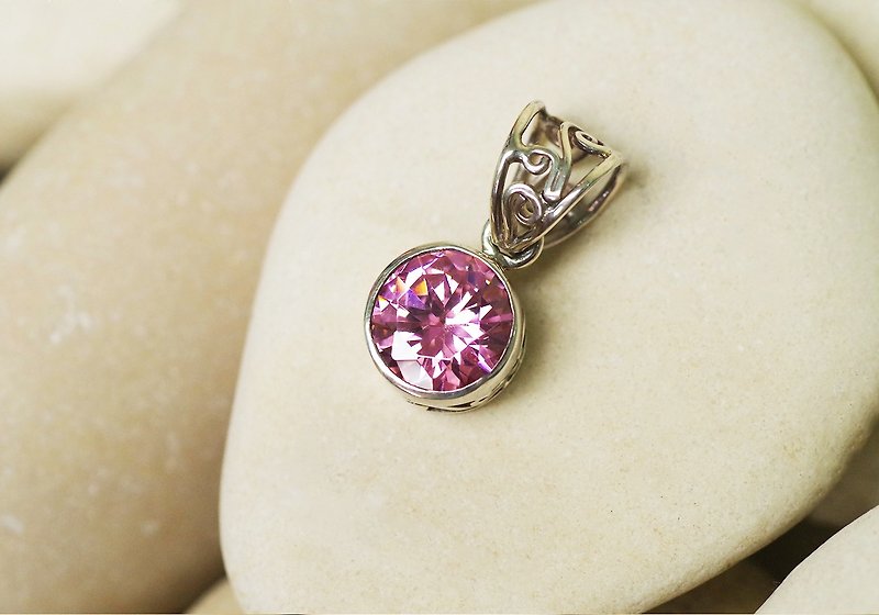 Cubic Zirconia Pendant Top - Gemstone Pendant Necklace (Pink) - 項鍊 - 純銀 粉紅色