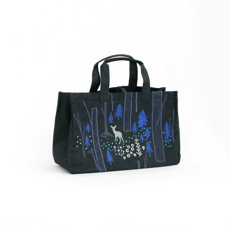 Forest trees embroidery/A4 tote - Handbags & Totes - Nylon Black