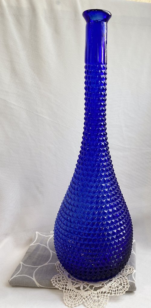 好日。戀物 【好日戀物】義大利大器復古淺翠藍鑽石切割玻璃造型醒酒瓶花瓶