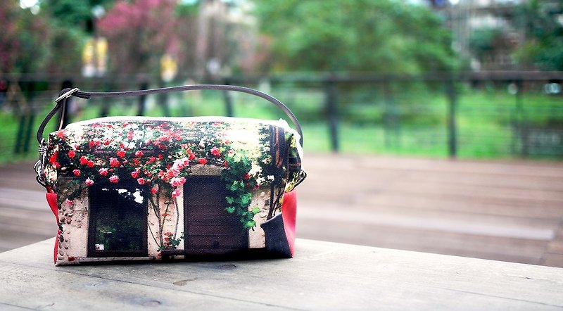 【好好去旅行】兩用方塊包【玫瑰 玫瑰/法國巴黎】 - 側背包/斜孭袋 - 其他材質 咖啡色