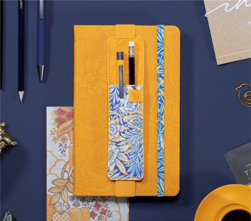 British Bookaroo portable reading pencil case William Morris - Pencil Cases - Other Materials Multicolor