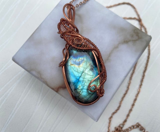 ラブラドライト ワイヤーラッピング ペンダント ワイヤーでラブラドライトのネックレスの作り方/wirewraping