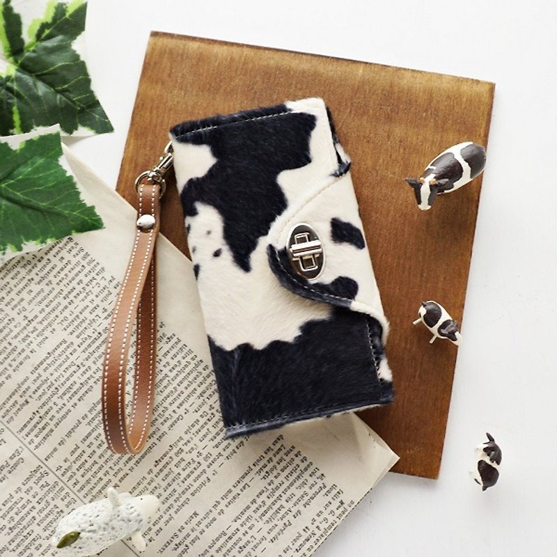 Fluffy Bore ◆ iPhone 8 / iPhone 7 / iPhone 6s ◆ Cow's notebook type smart case - Phone Cases - Polyester White