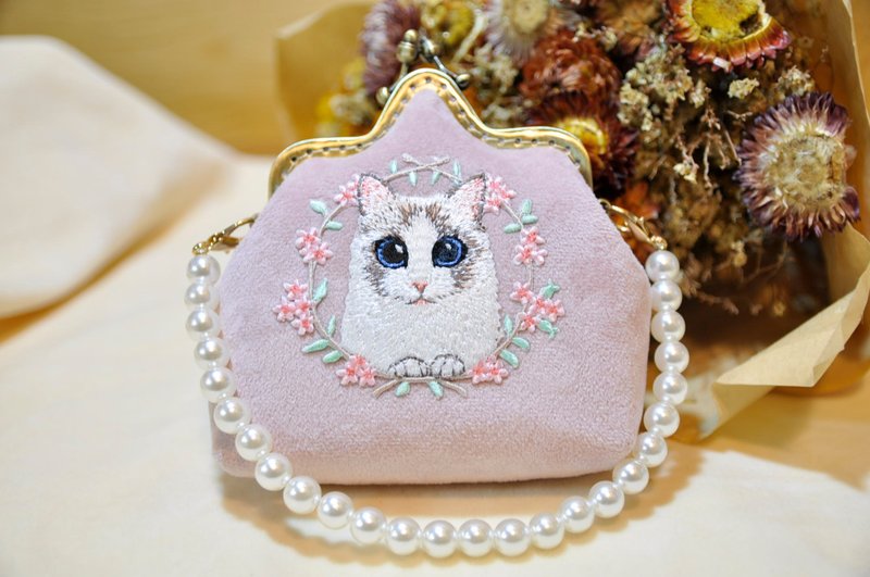 Small crown cute handbag crossbody bag - กระเป๋าแมสเซนเจอร์ - วัสดุอื่นๆ 