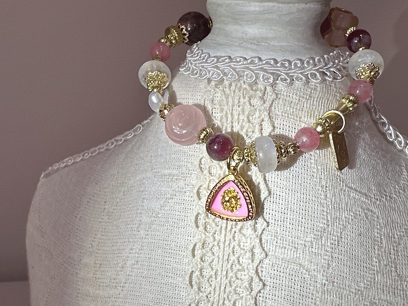 -Shili Peach Blossom-Natural crystal Bronze bracelet - Bracelets - Copper & Brass 