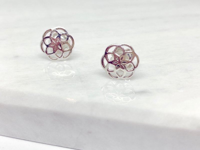 Flower of Life Ear Pin - ต่างหู - เงินแท้ สีเงิน