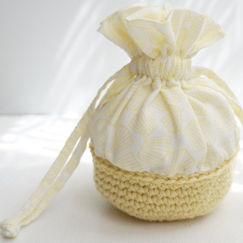 Ba-ba handmade mini drawstring bag  No.K40 - 化妝包/收納袋 - 其他材質 黃色