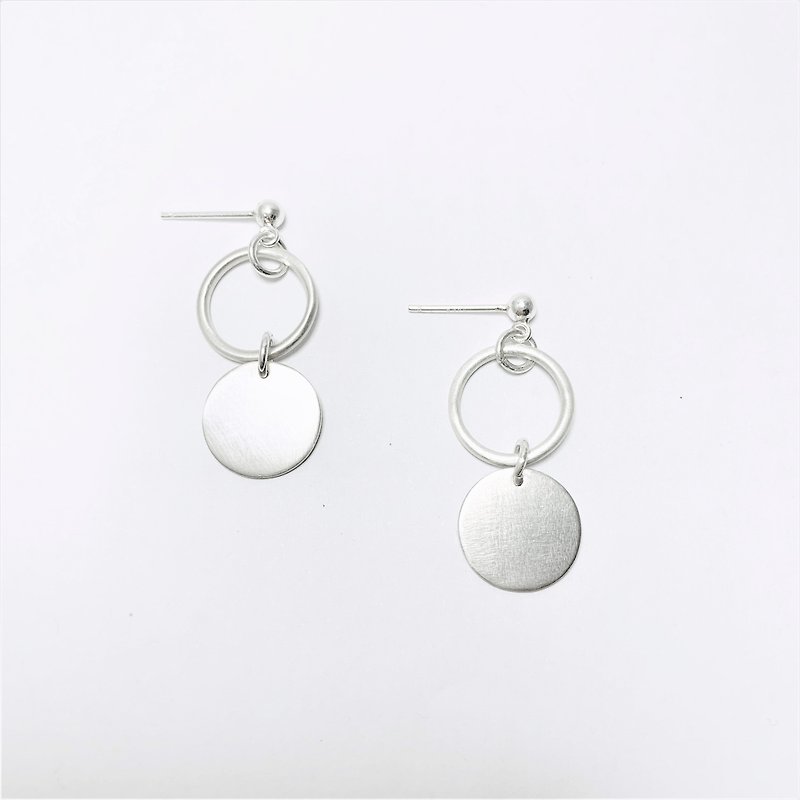 Textured double circle sterling silver earrings earrings a pair of girlfriend gifts - Earrings & Clip-ons - Sterling Silver 