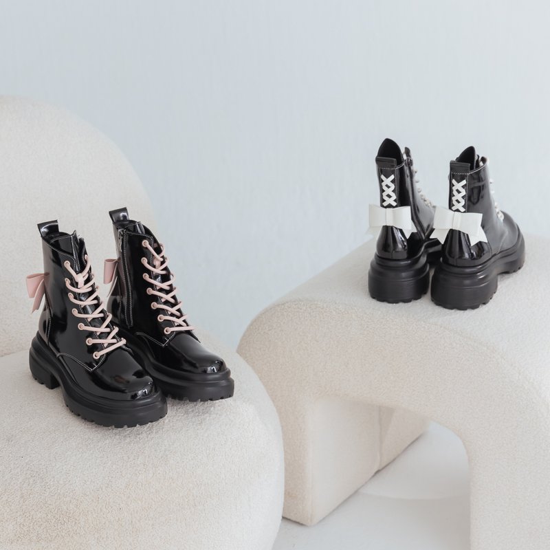 【I called Love】Free and colorful丨Patent leather bow thick-soled short boots - รองเท้าบูทสั้นผู้หญิง - หนังเทียม สีดำ