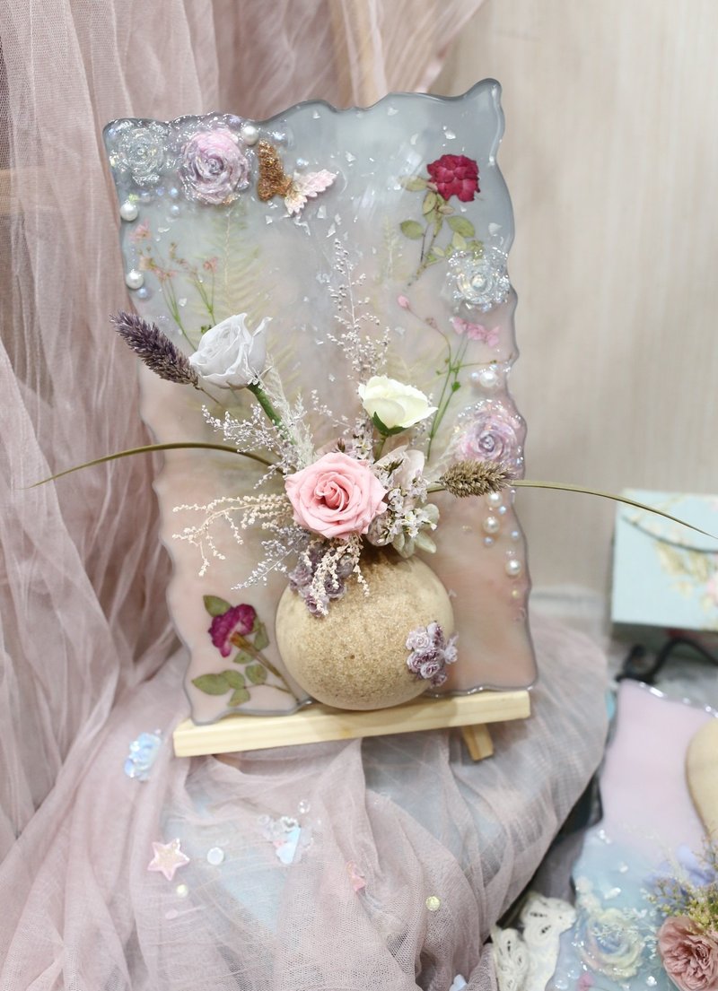 [One person in a class] Handmade crystal glue backing plate with eternal flowers in a vase - จัดดอกไม้/ต้นไม้ - พืช/ดอกไม้ 