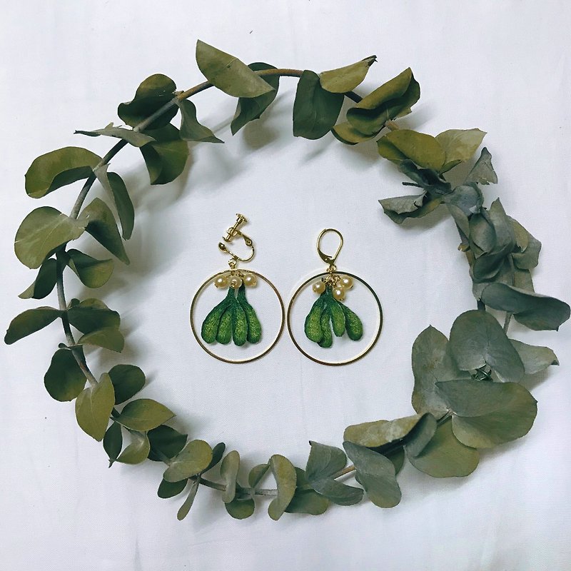 Mistletoe - ต่างหู - งานปัก สีเขียว