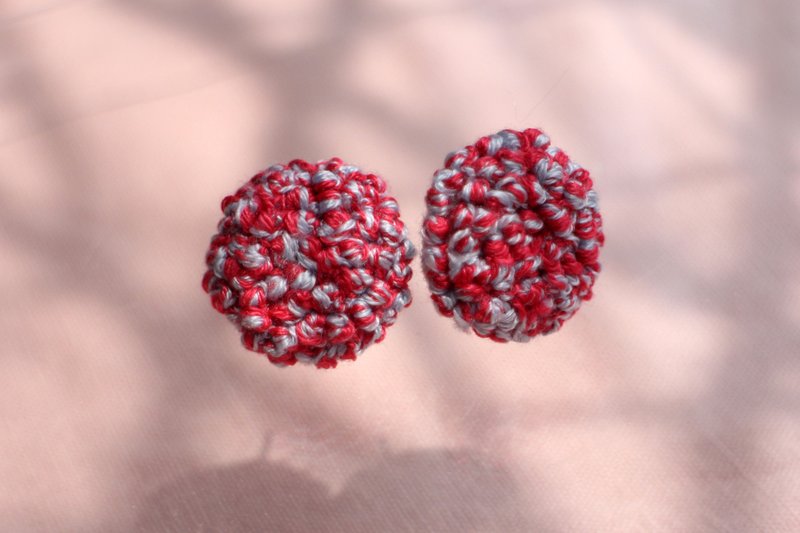 刺繡耳環 103 桃紅粉藍混色 / 純銀耳針款 - 耳環/耳夾/耳骨夾 - 繡線 粉紅色