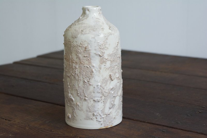 花瓶 | とげB - 花瓶・植木鉢 - 磁器 ホワイト