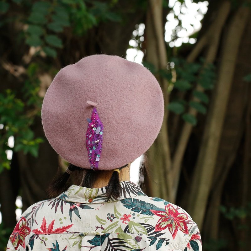 軻人造物手工羊毛帽女帽子蓓蕾帽珠片刺繡帽羊毛氈貝雷帽優雅時尚 - 帽子 - 羊毛 