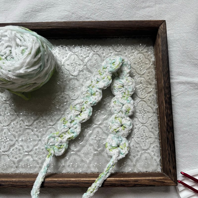 Crocheted headband-skewered beast-green apple - ที่คาดผม - ไฟเบอร์อื่นๆ 