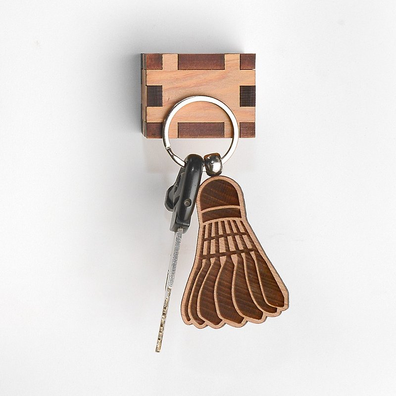 台灣檜木羽球鑰匙圈|可加購刻中文,英文製作職人最愛的運動競技 - 鑰匙圈/鎖匙扣 - 木頭 金色