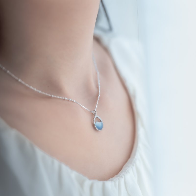 海洋系列 | 晶藍星軌純銀項鍊 925純銀 可以戴著洗澡 - 項鍊 - 樹脂 藍色