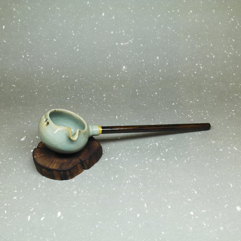 Celadon glaze tea spoon, wine spoon [fixed handle] handmade pottery tea props - ถ้วย - ดินเผา 